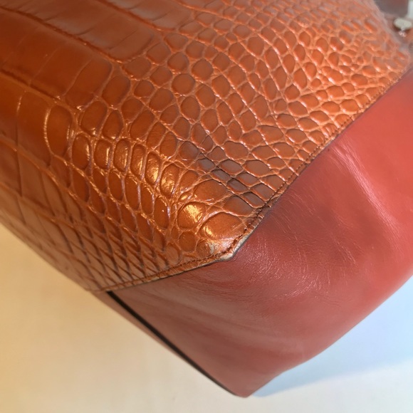 Signature V Crocodile-Embossed Leather & Smooth Leather Tote AS IS interior - Picture 11 of 16